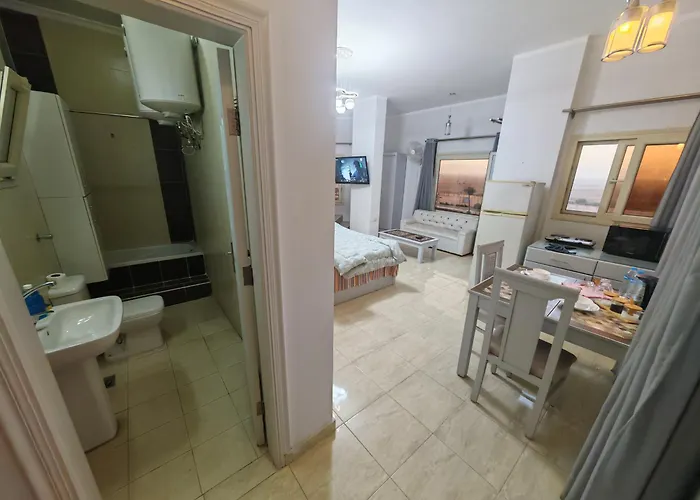 Hotel Avrio Red Sea 3*
